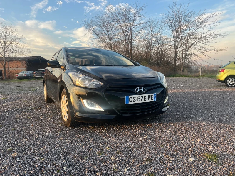 Hyundai I30 105 коня газ 7 места, снимка 2 - Автомобили и джипове - 48392921