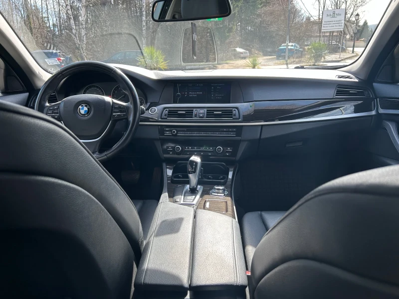 BMW 523  3.0i F11-204hp, снимка 8 - Автомобили и джипове - 49498892