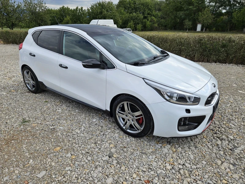 Kia Ceed GT , снимка 3 - Автомобили и джипове - 51485293
