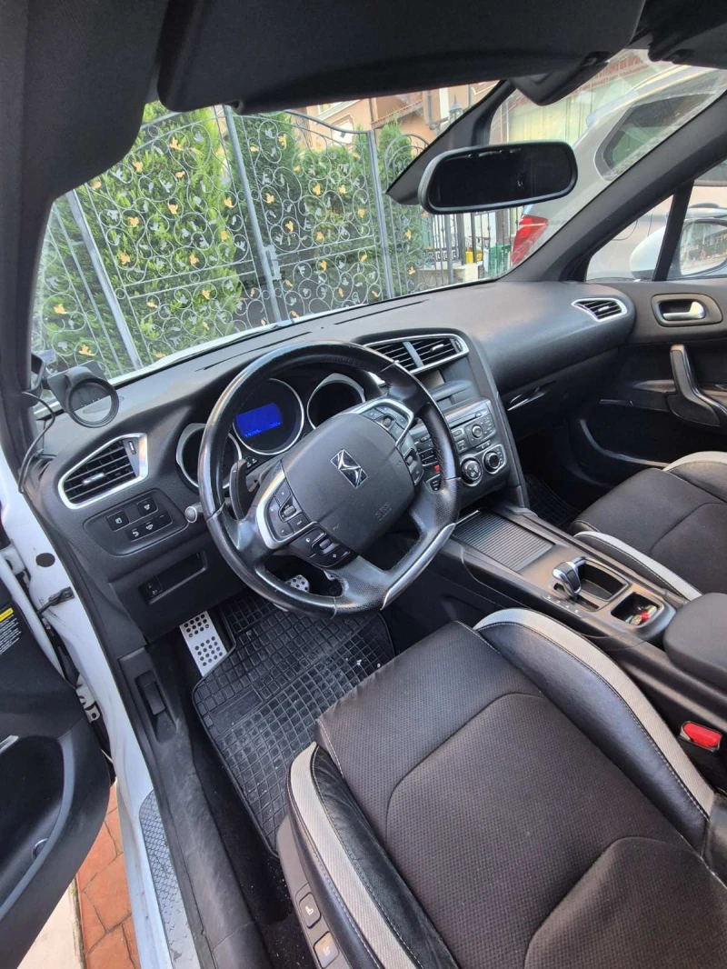 Citroen DS4, снимка 5 - Автомобили и джипове - 51855090