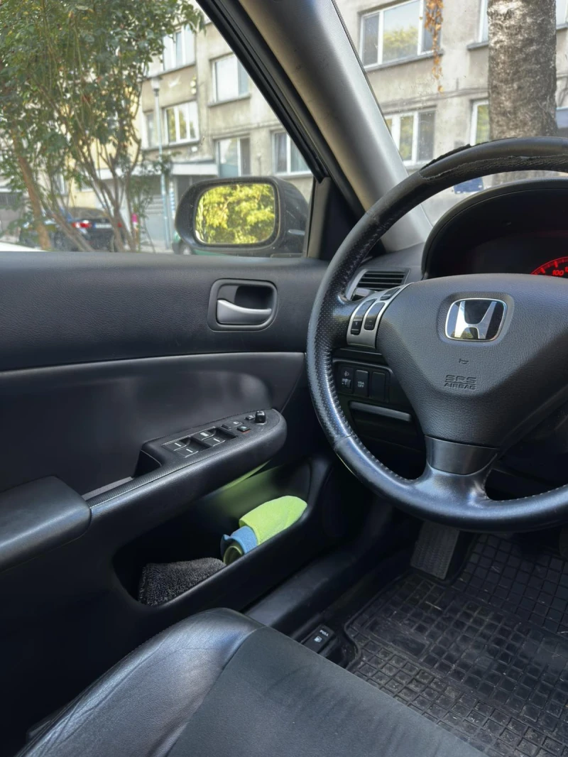 Honda Accord, снимка 6 - Автомобили и джипове - 52471762