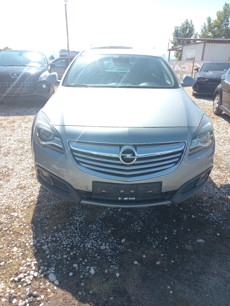 Opel Insignia 2, 0 CDTI SPORTS TOURER 4?4, снимка 2 - Автомобили и джипове - 51998791