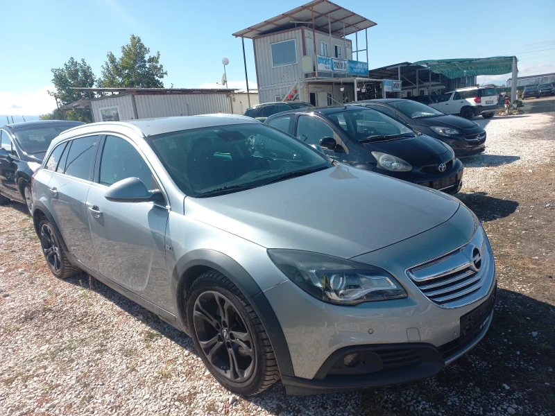 Opel Insignia 2, 0 CDTI SPORTS TOURER 4?4, снимка 4 - Автомобили и джипове - 51998791
