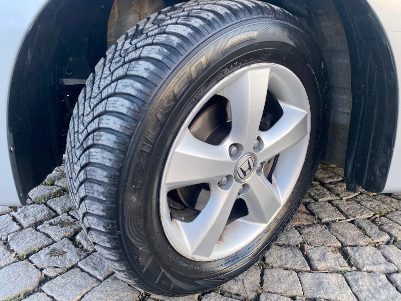 Honda Fr-v 2.2 I-CDTI, снимка 16 - Автомобили и джипове - 52540222