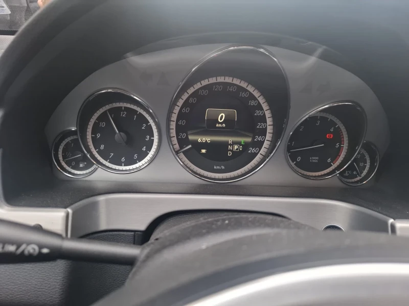 Mercedes-Benz E 350, снимка 4 - Автомобили и джипове - 53066394