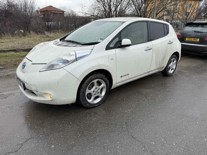 Nissan Leaf , снимка 2 - Автомобили и джипове - 53283140