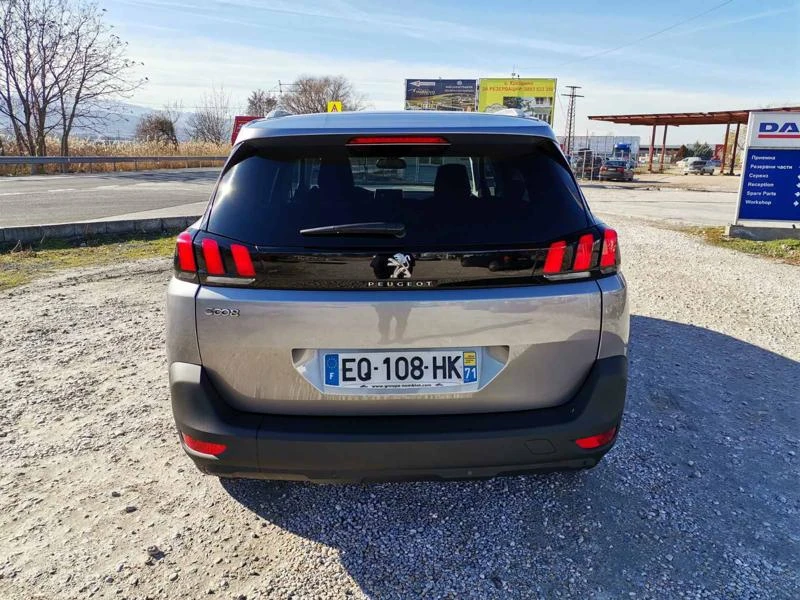 Peugeot 5008 1.6 BLUEHDI С ДДС КРЕДИТ, снимка 5 - Автомобили и джипове - 37814660