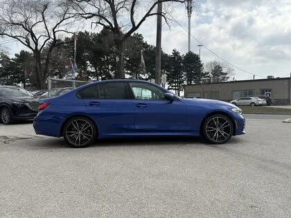 BMW 330 * HARMONKARDON* * HeadUp* AвтоКредит* (ЦЕНА ДО БГ), снимка 8 - Автомобили и джипове - 53817423