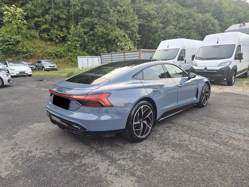 Audi E-Tron GT Quattro, снимка 4 - Автомобили и джипове - 55044504