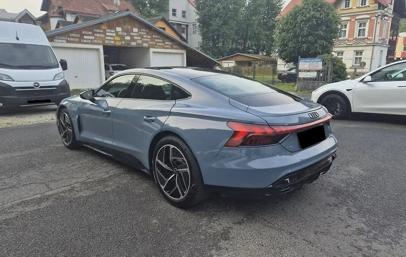 Audi E-Tron GT Quattro, снимка 3 - Автомобили и джипове - 55044504