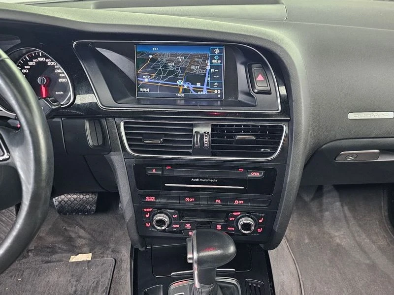 Audi A5 35 TDI QUATTRO Dynamic /CARFAX, снимка 15 - Автомобили и джипове - 55594381