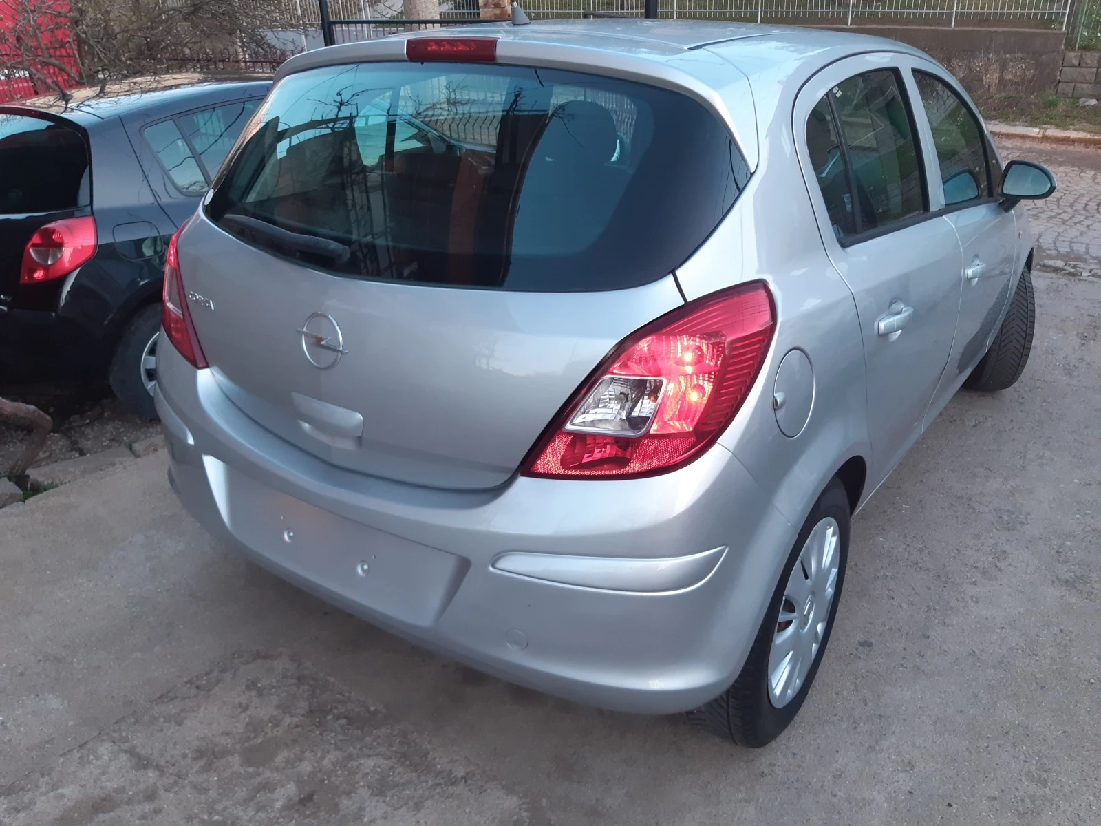 Opel Corsa 1.2i - изображение 6