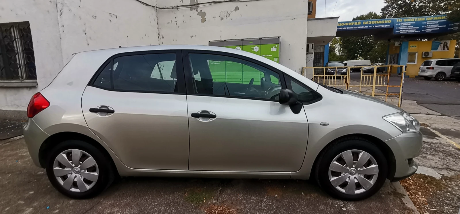 Toyota Auris 1.4 d4d - изображение 4