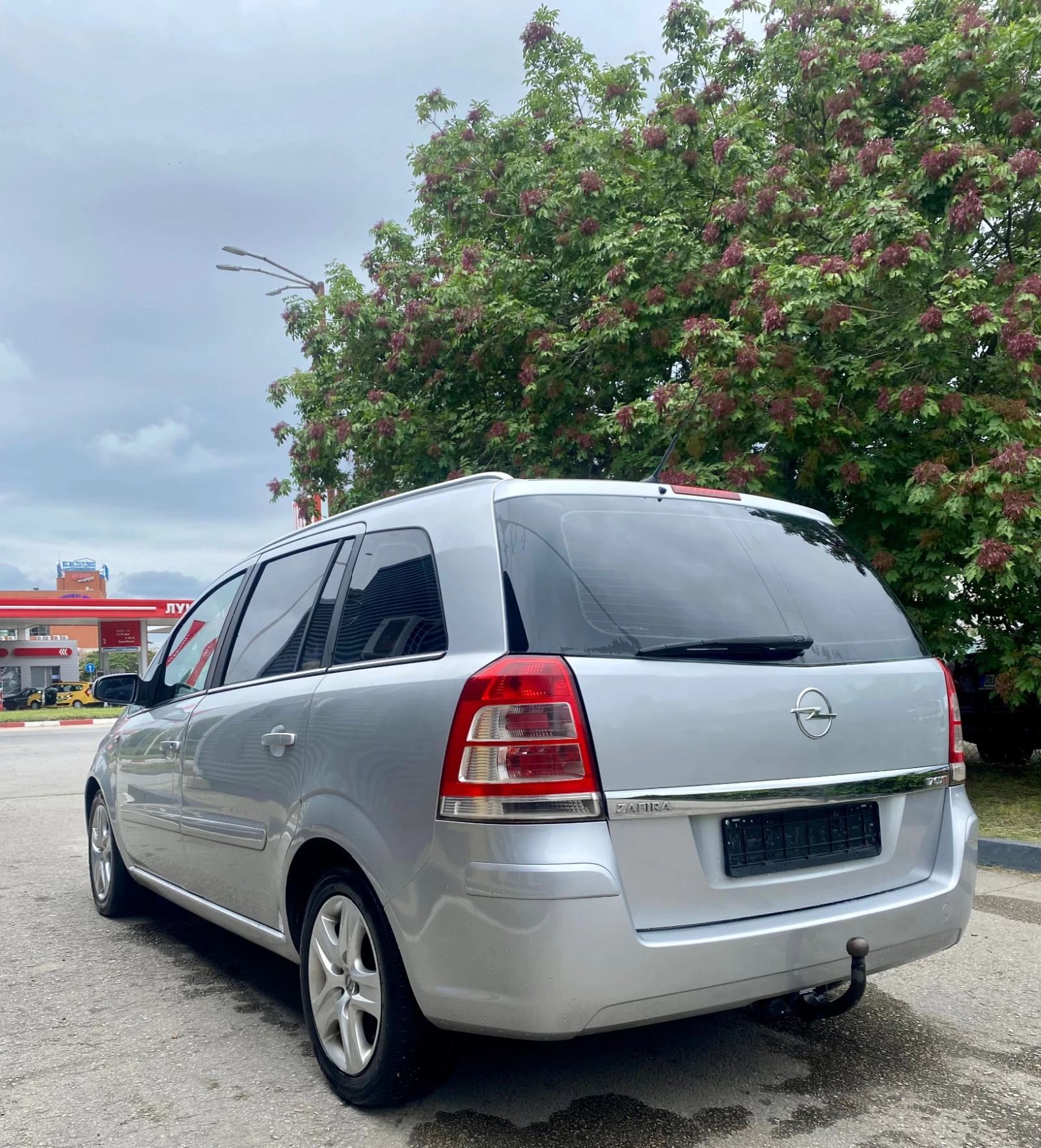 Opel Zafira 6 + 1 FACE - изображение 4