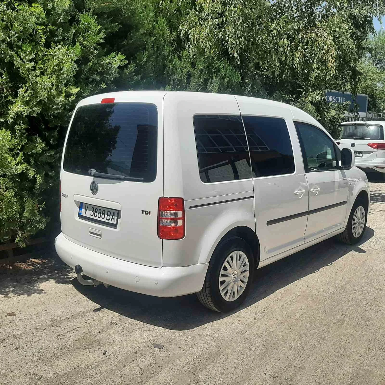 VW Caddy 1.6TDI, N1Пътнически - изображение 7