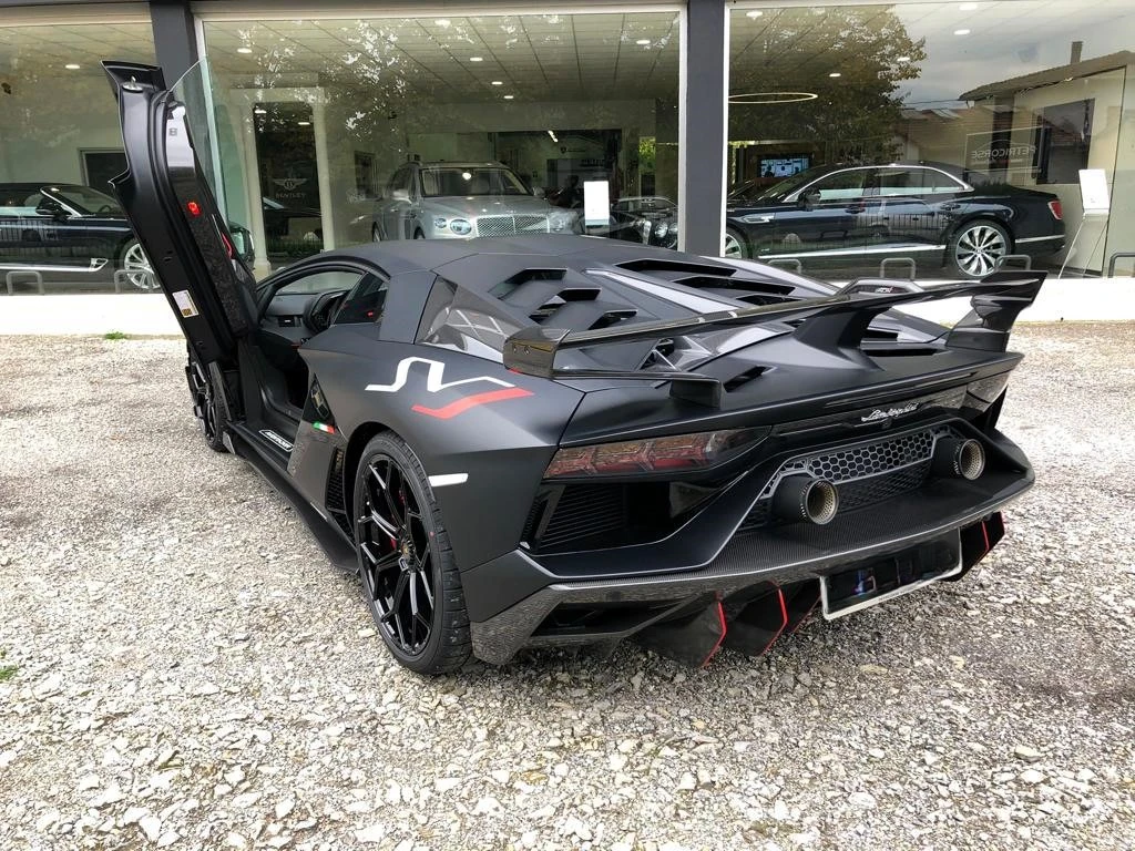 Lamborghini Aventador SVJ Фабрично нов, не регистриран. - изображение 4