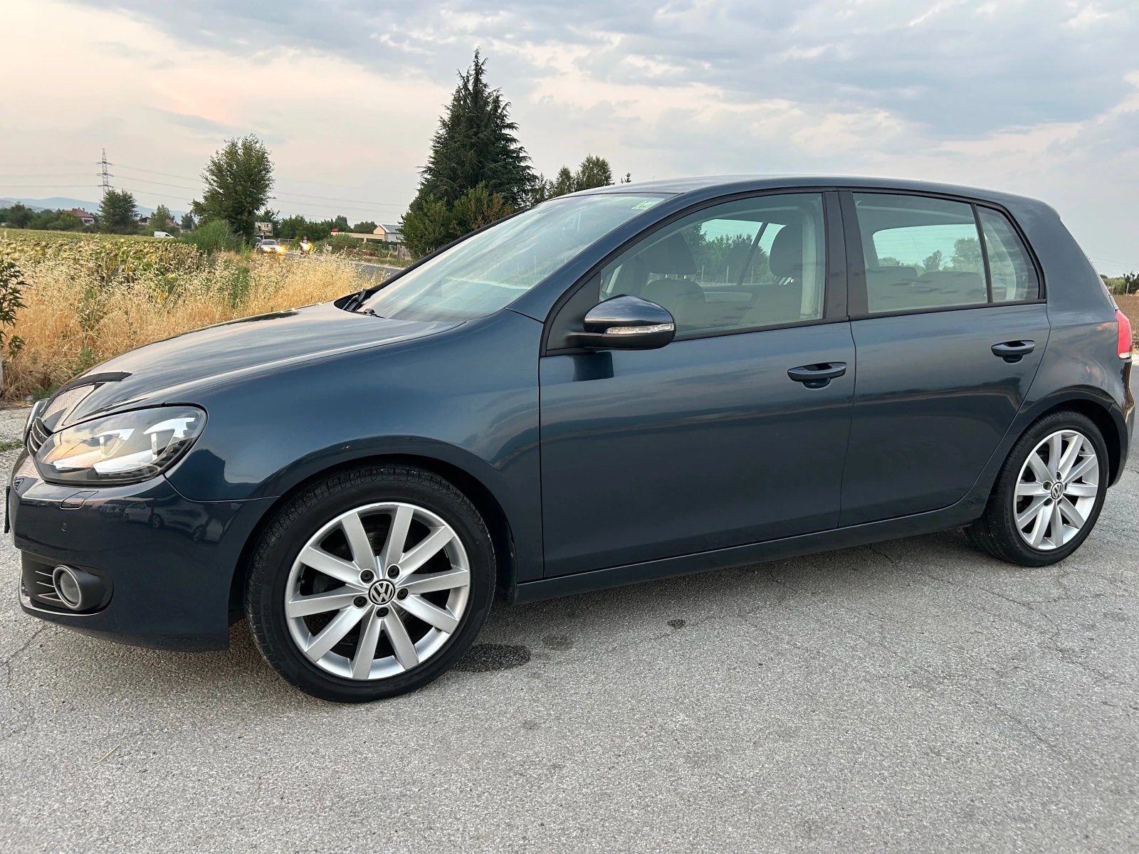 VW Golf 1.6 TDI LED* HIGH LINE* ALKANTARA - изображение 4