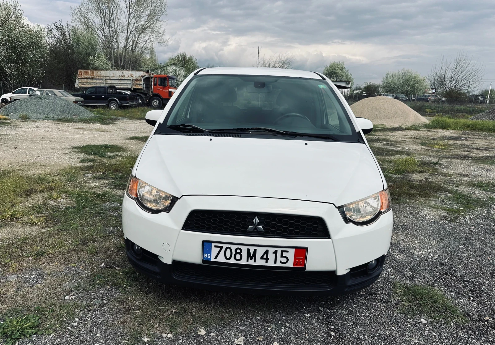 Mitsubishi Colt Colt 1.5i automat facelift - изображение 3