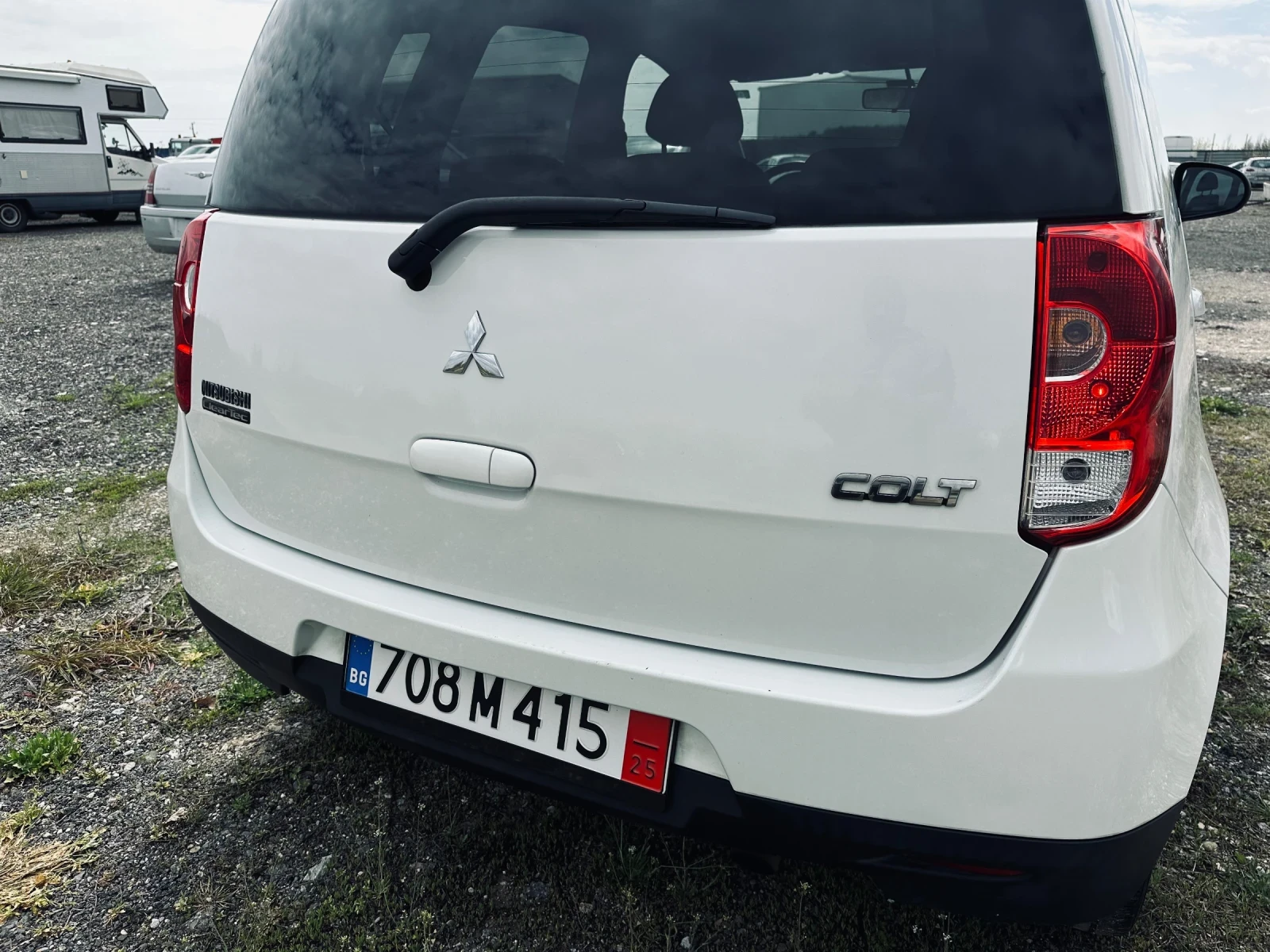 Mitsubishi Colt Colt 1.5i automat facelift - изображение 5