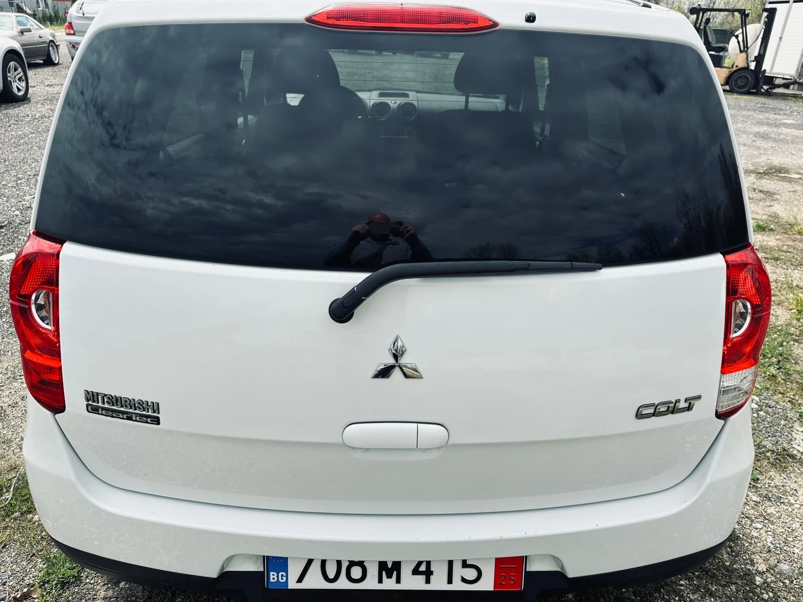 Mitsubishi Colt Colt 1.5i automat facelift - изображение 6