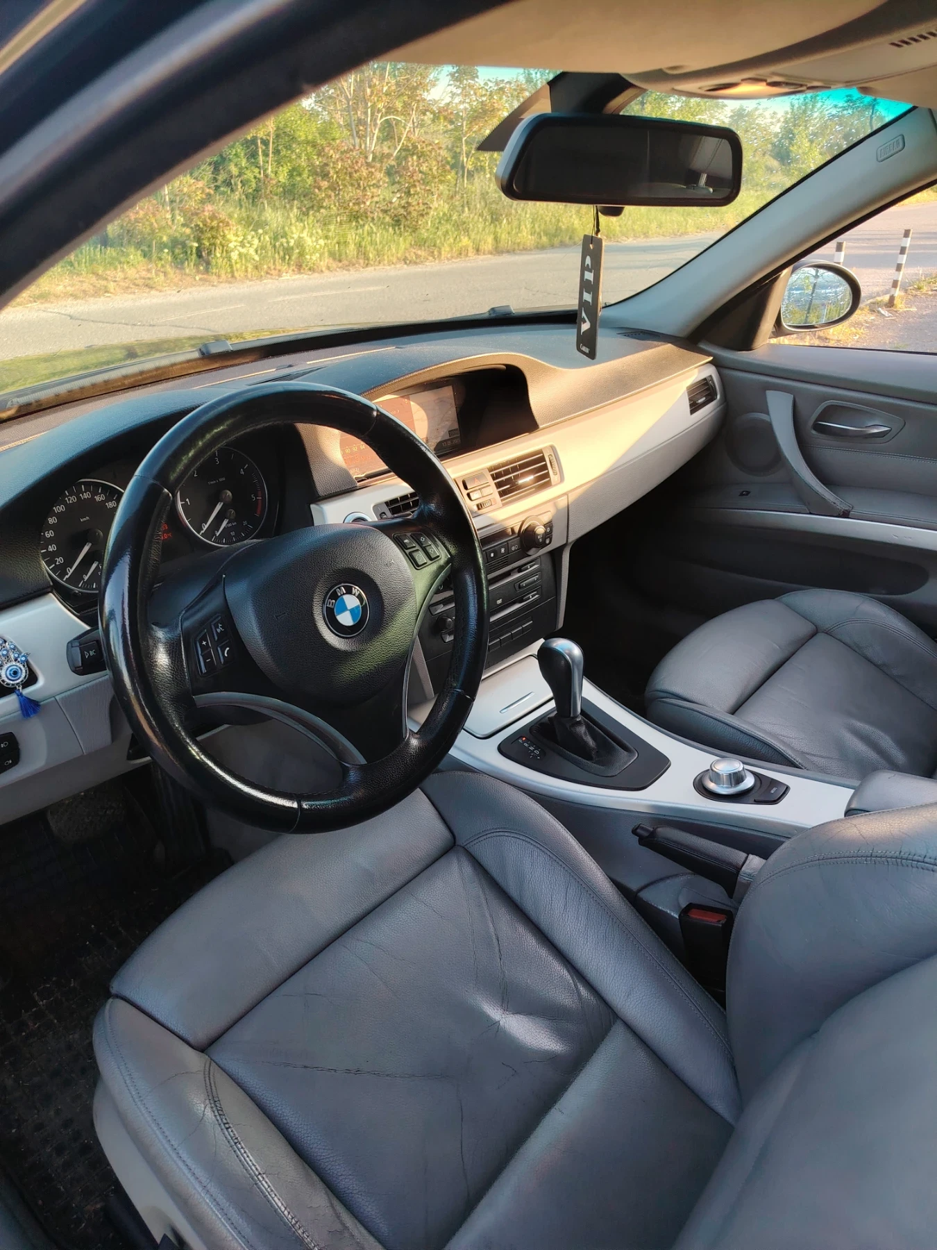 BMW 320  - изображение 7