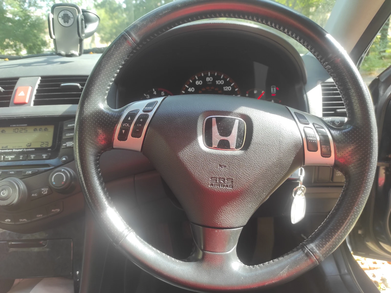 Honda Accord 2, 2 ctdi - изображение 9