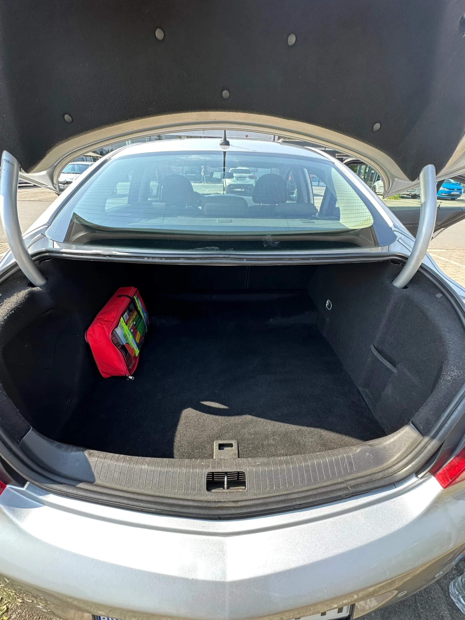 Opel Insignia 1.6 - изображение 7