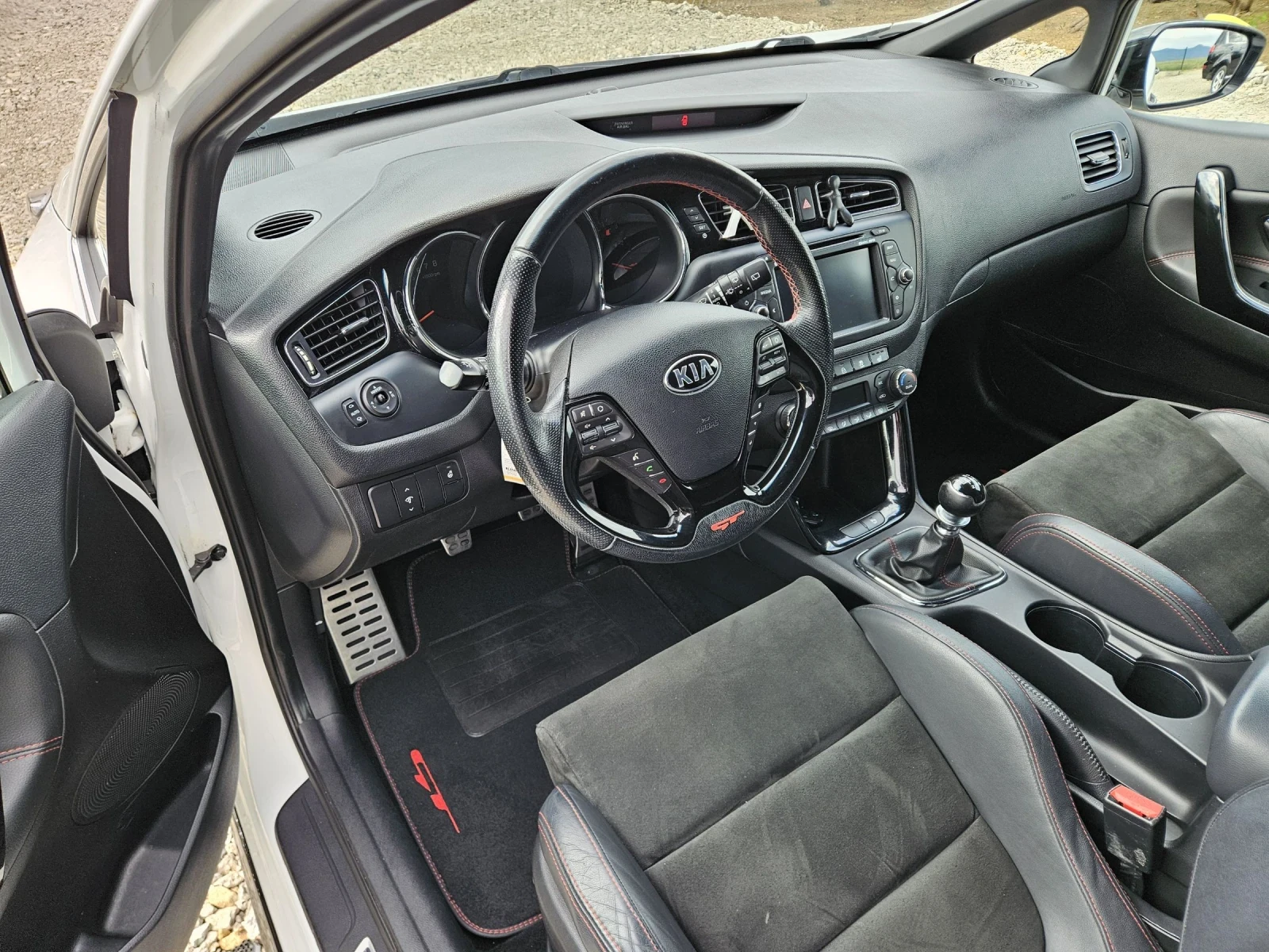 Kia Ceed GT  - изображение 8
