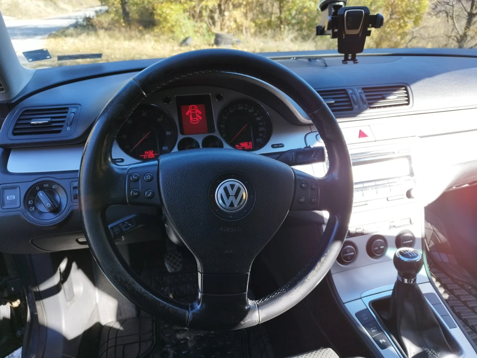 VW Passat 2.0TDI - изображение 8