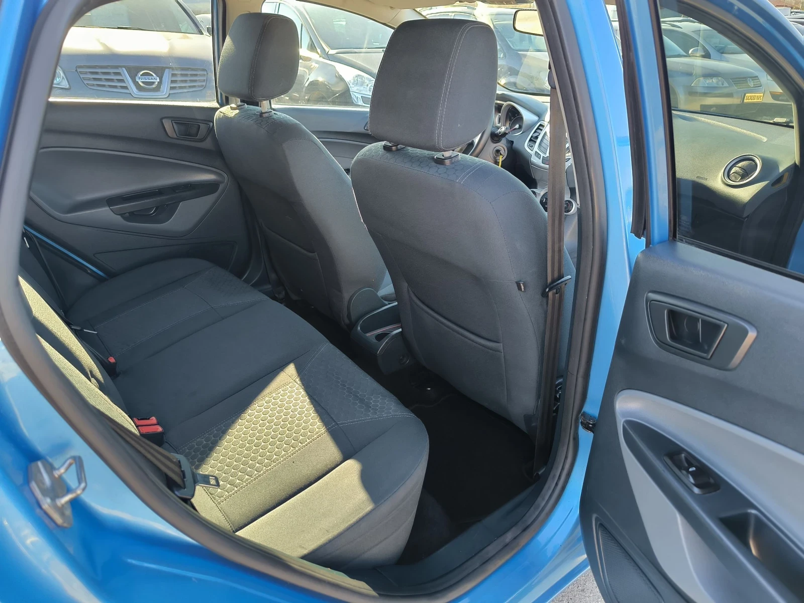 Ford Fiesta 1.6i - изображение 10