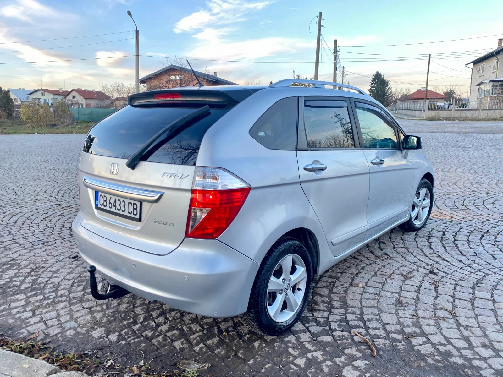 Honda Fr-v 2.2 I-CDTI - изображение 5