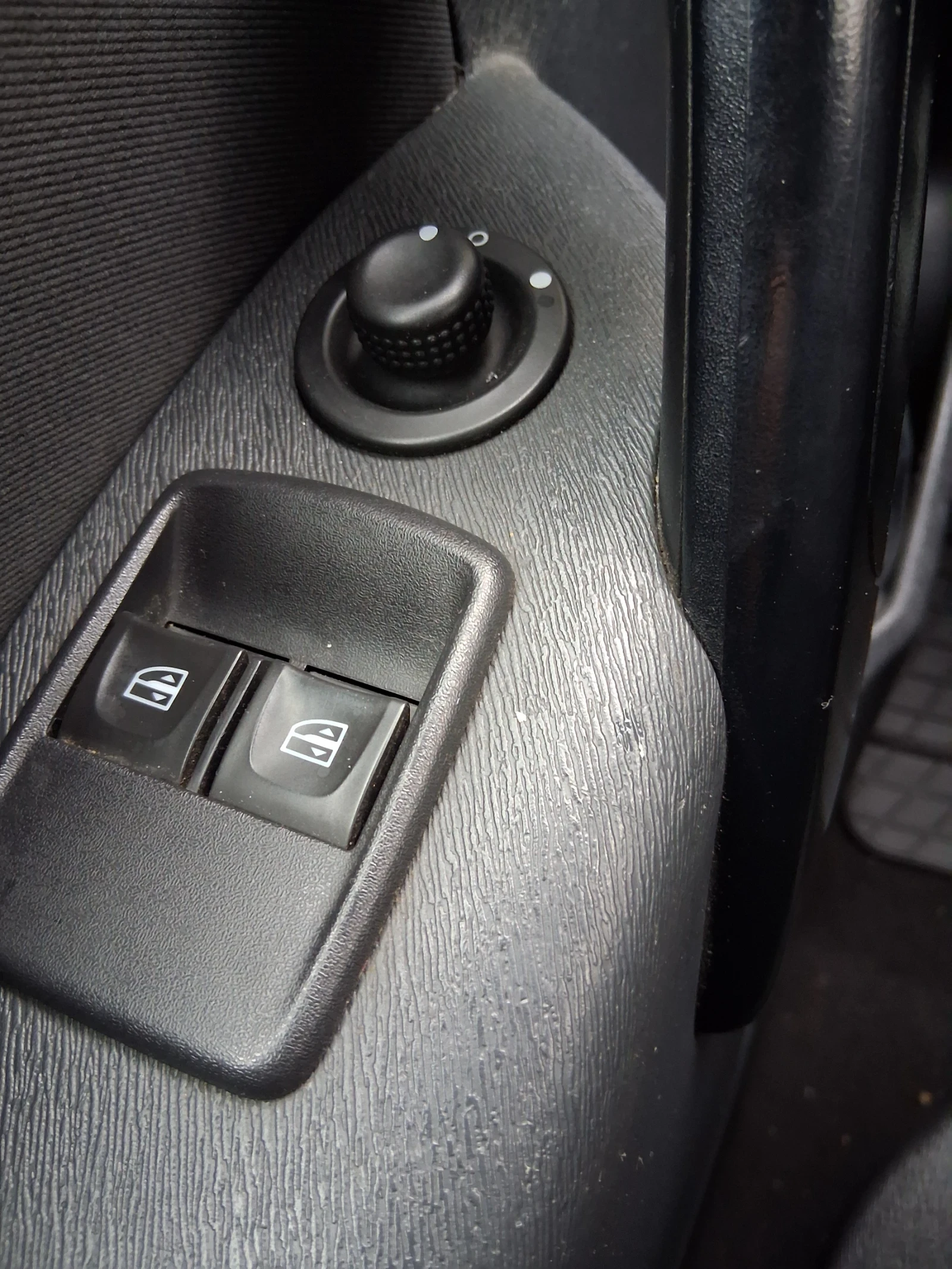 Renault Kangoo, снимка 10 - Автомобили и джипове - 53756737