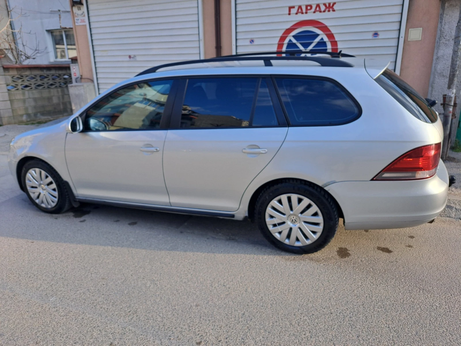VW Golf, снимка 3 - Автомобили и джипове - 53874719