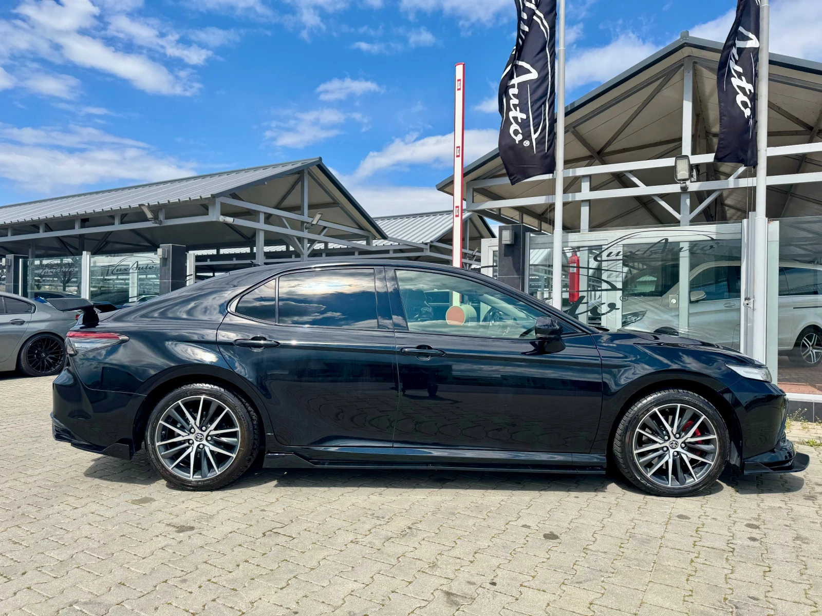 Toyota Camry 2.5HYBRID#LUXURY GR#5-ГОДИНИ ГАРАНЦИЯ, снимка 7 - Автомобили и джипове - 54160803