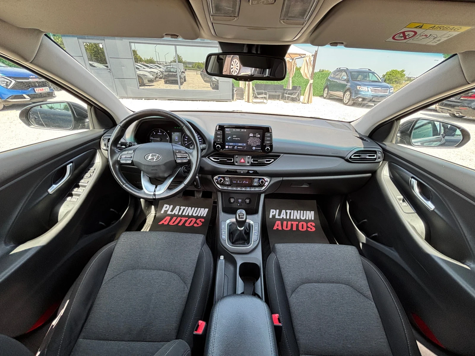 Hyundai I30 1.6D/ПОДГРЕВ/КАМЕРА/ЕВРО 6, снимка 9 - Автомобили и джипове - 54717562