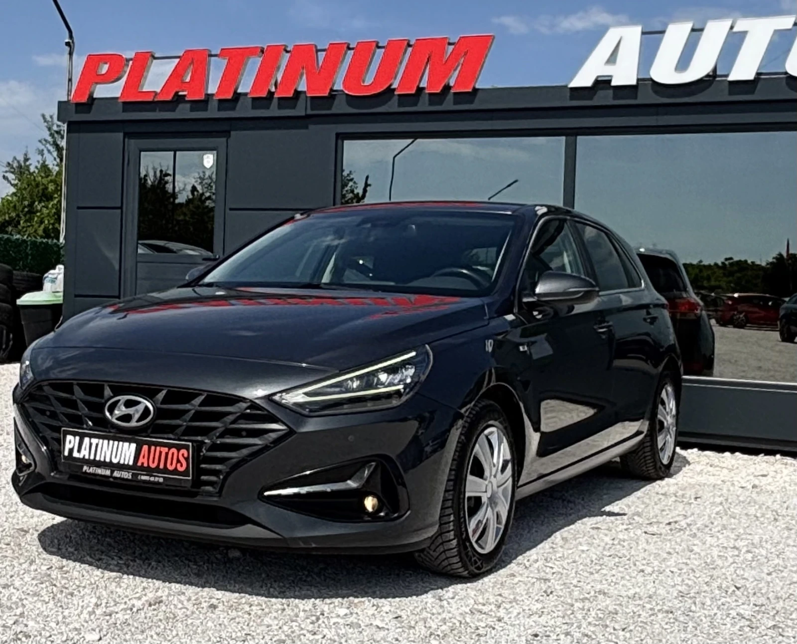 Hyundai I30 1.6D/ПОДГРЕВ/КАМЕРА/ЕВРО 6, снимка 3 - Автомобили и джипове - 54717562