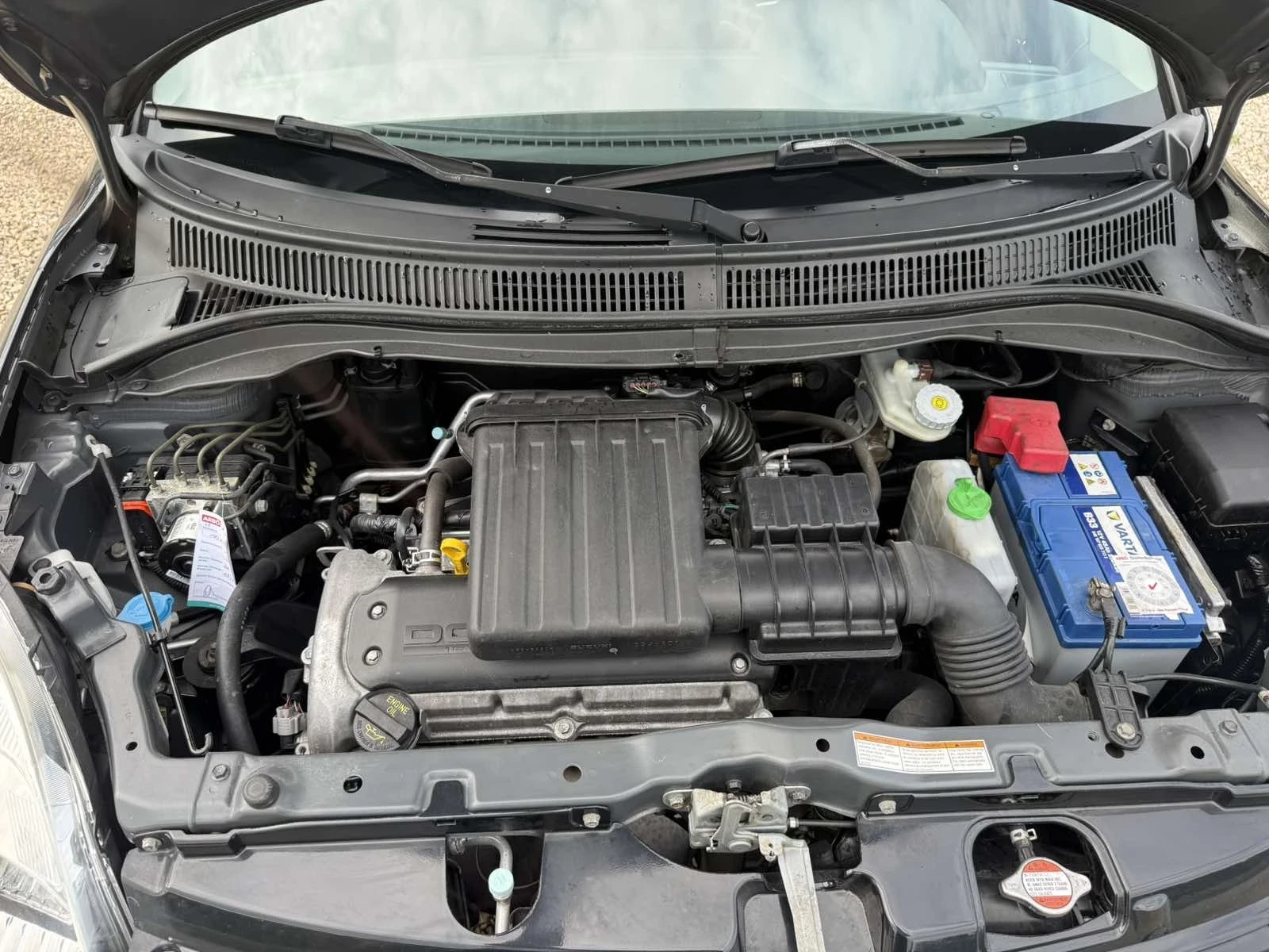 Suzuki Swift 1.3 I 4x4 КЛИМА, снимка 15 - Автомобили и джипове - 54791018