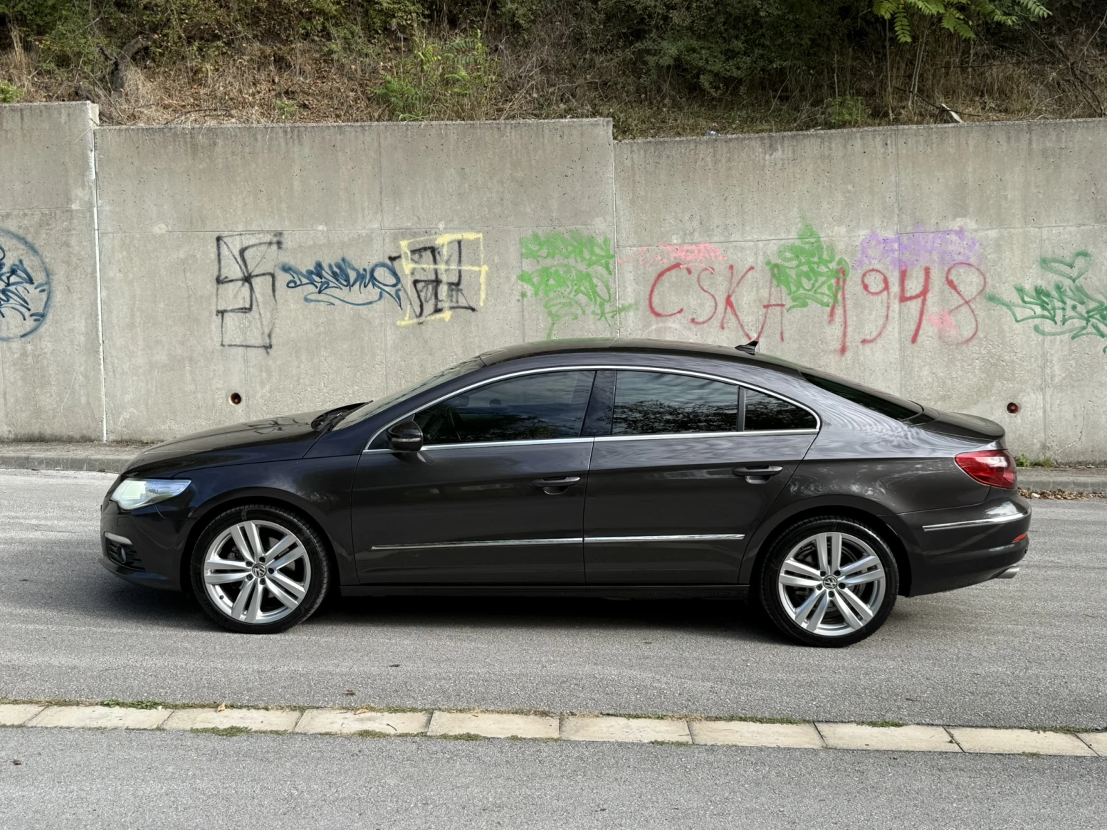 VW Passat CC 2.0TDI, снимка 8 - Автомобили и джипове - 54811112