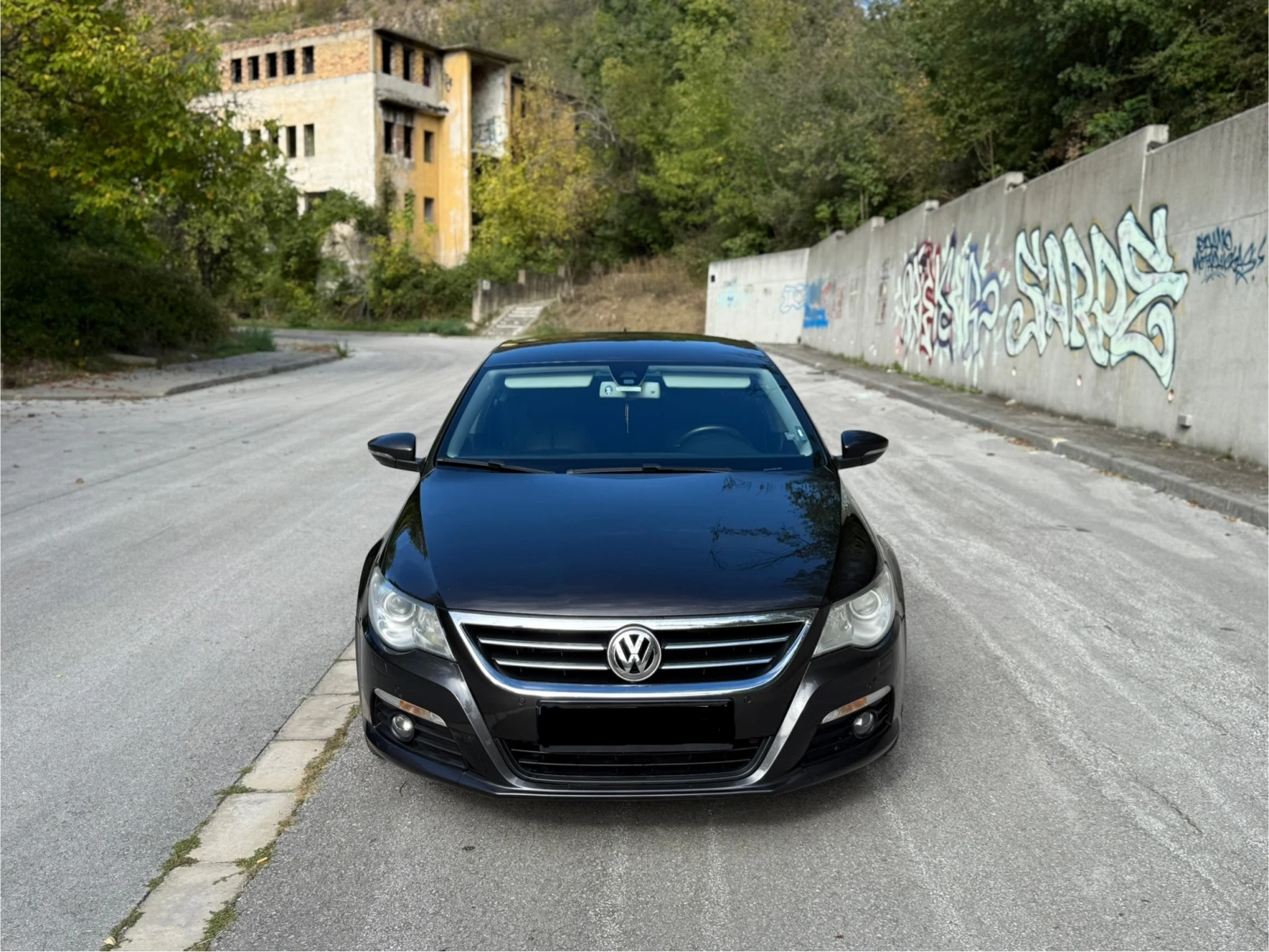 VW Passat CC 2.0TDI, снимка 2 - Автомобили и джипове - 54811112