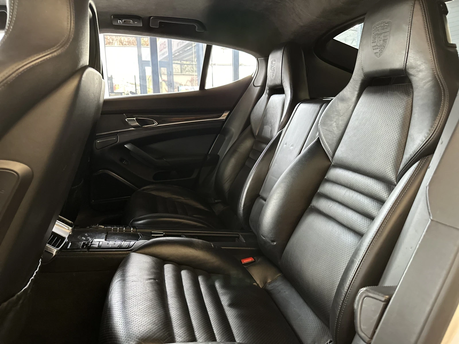 Porsche Panamera Turbo* Ceramic* Burm3D* SportChro* ЛИЗИНГ, снимка 15 - Автомобили и джипове - 55135194