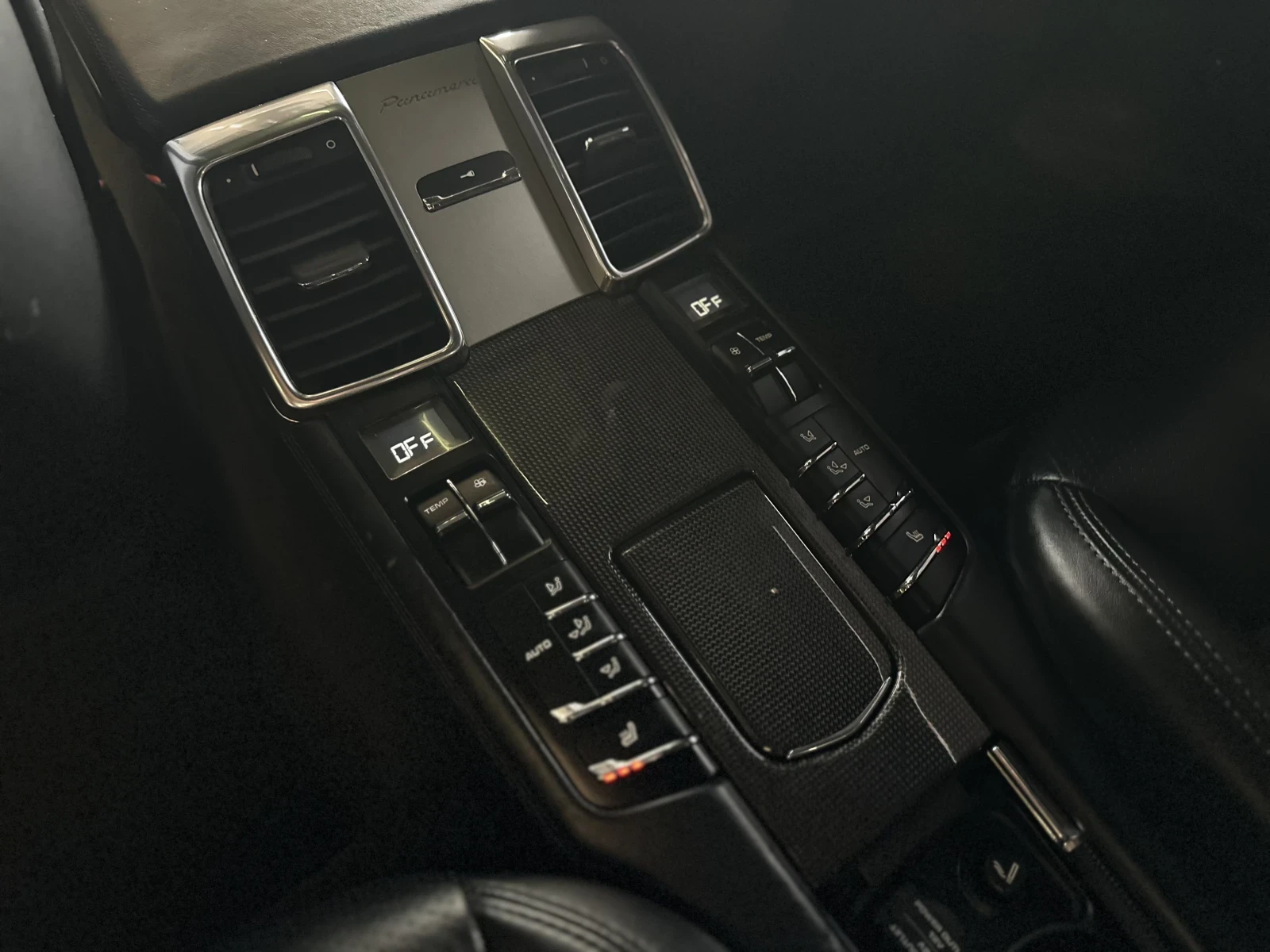 Porsche Panamera Turbo* Ceramic* Burm3D* SportChro* ЛИЗИНГ, снимка 16 - Автомобили и джипове - 55135194