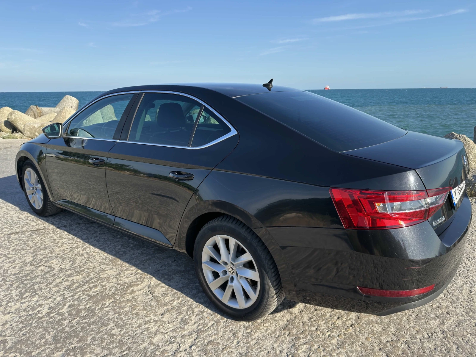 Skoda Superb, снимка 2 - Автомобили и джипове - 55189164