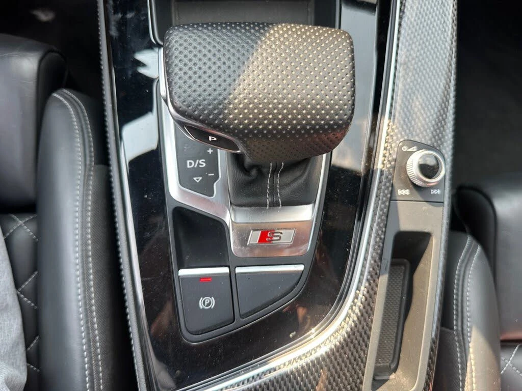 Audi S4 Technik/ Bang & Olufsen/360 camera/Digital/ Matrix, снимка 15 - Автомобили и джипове - 55525657