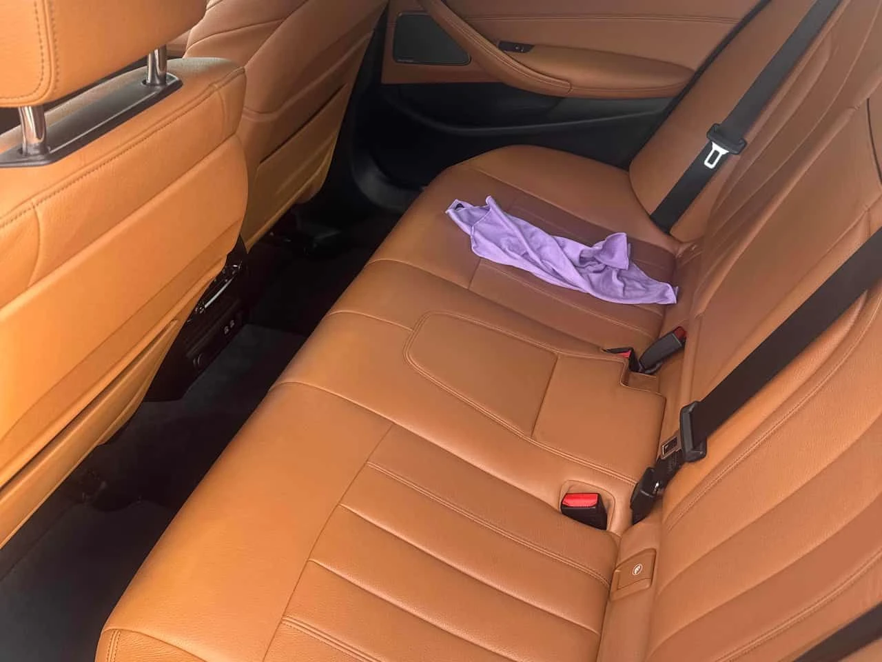 BMW 530 * xDrive * ЛИЦЕНЗИРАН ДИЛЪР * CARFAX, снимка 10 - Автомобили и джипове - 55593438