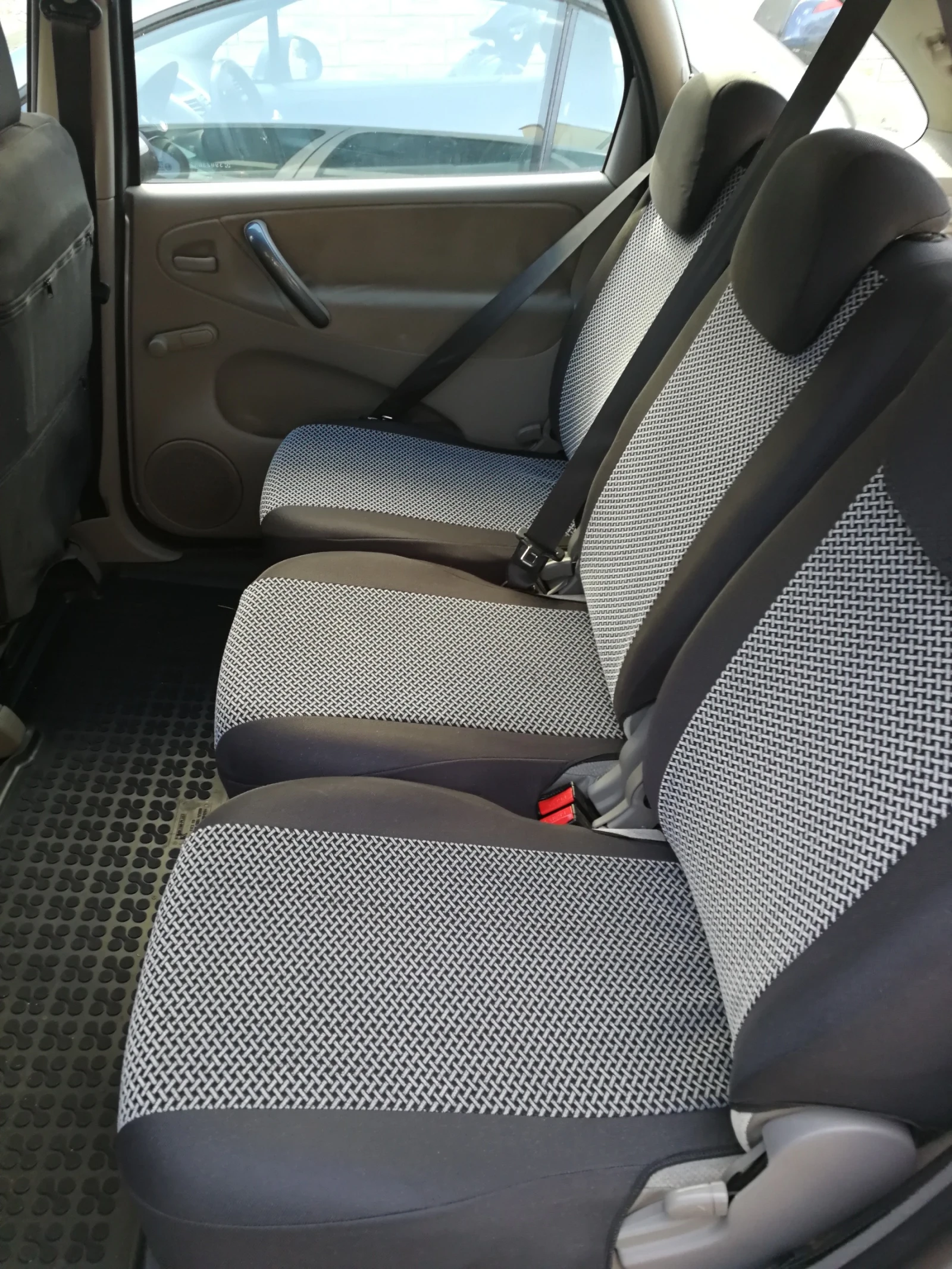 Citroen Xsara picasso, снимка 4 - Автомобили и джипове - 55717308