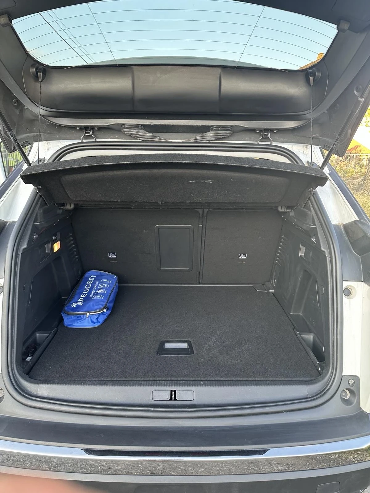 Peugeot 3008 1.5 Blue HDI, снимка 10 - Автомобили и джипове - 55848808