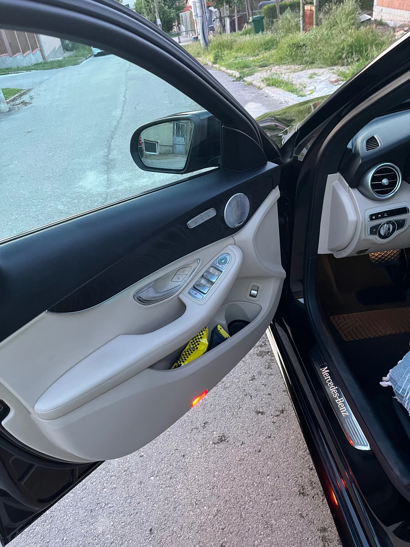 Mercedes-Benz C 250, снимка 3 - Автомобили и джипове - 55874749