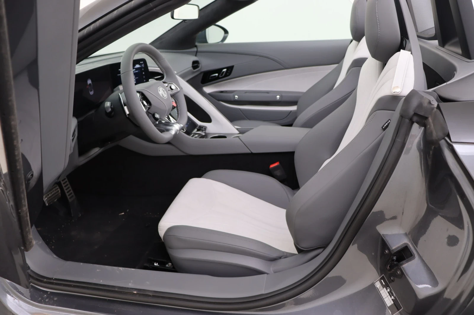 Mg Cyberster COMFORT 74 kWh  | Mobile.bg � ����������� 12