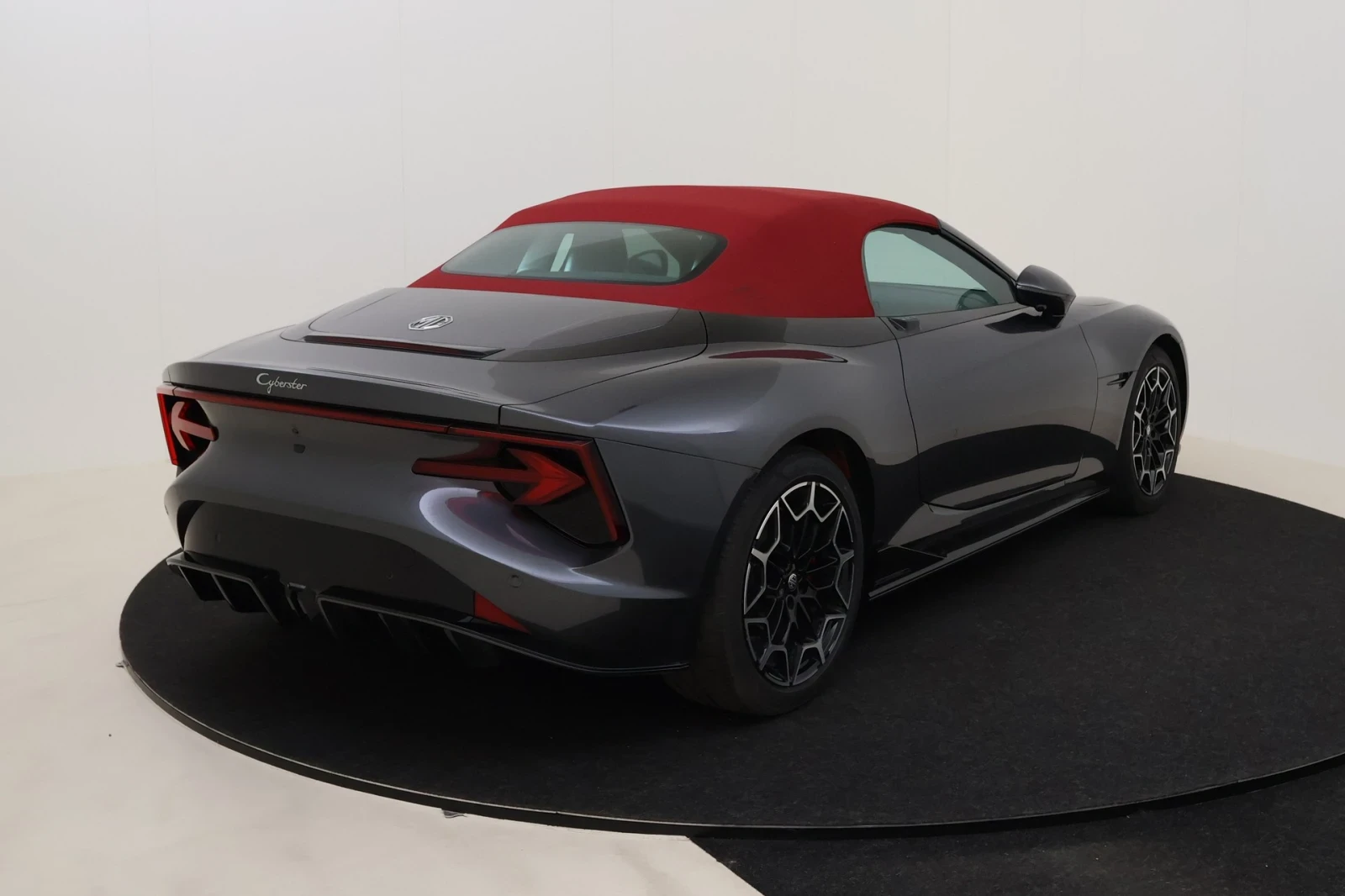 Mg Cyberster COMFORT 74 kWh  | Mobile.bg � ����������� 4