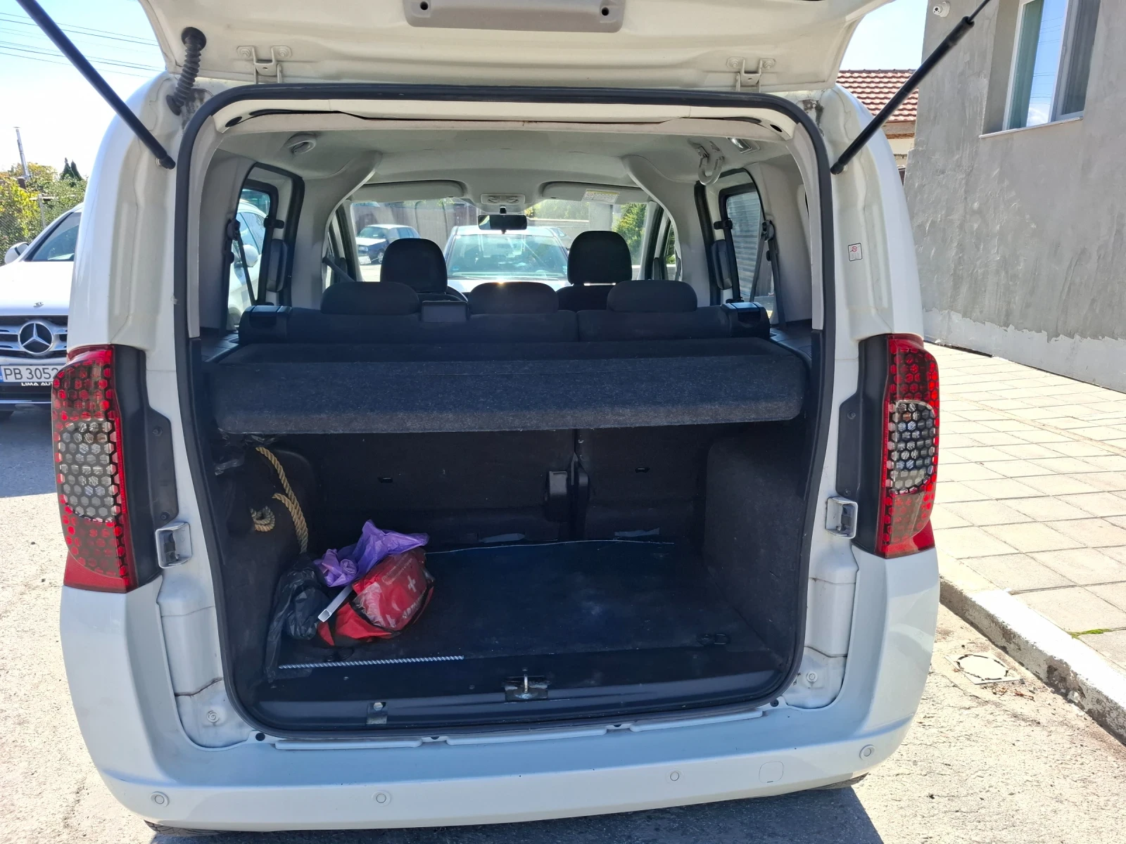 Fiat Qubo Миниван, снимка 3 - Автомобили и джипове - 56330880